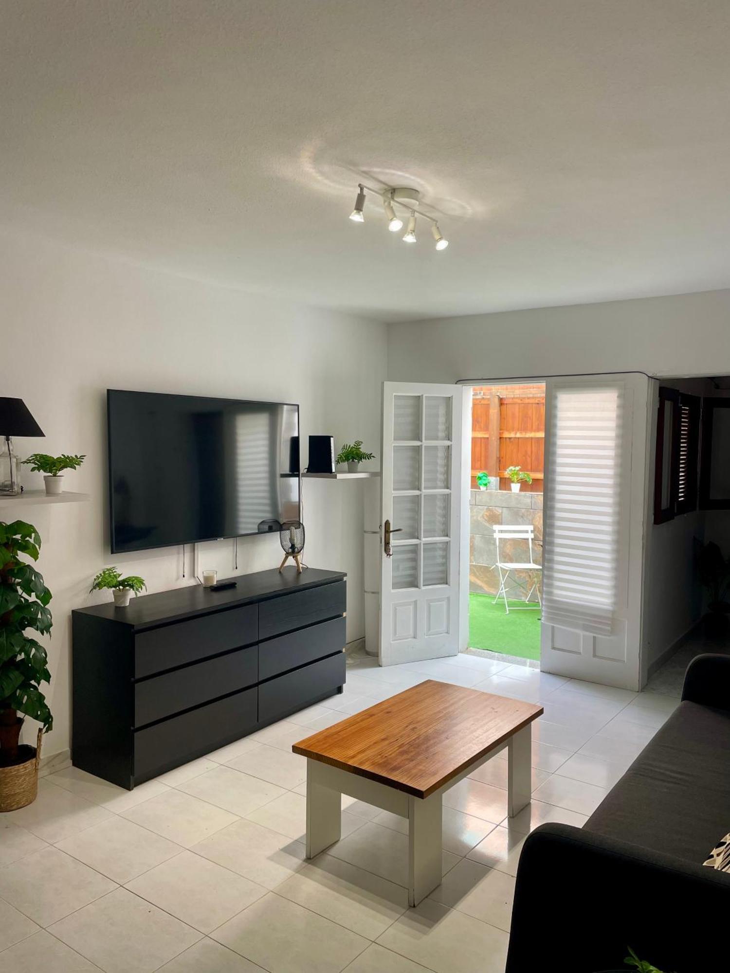 Апартаменты Helen House Калета-де-Фусте Экстерьер фото